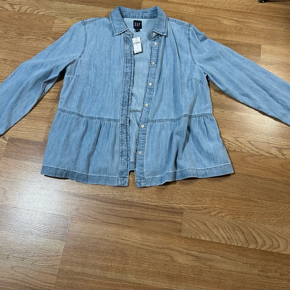 dennis gap peplum shirt sizes M
